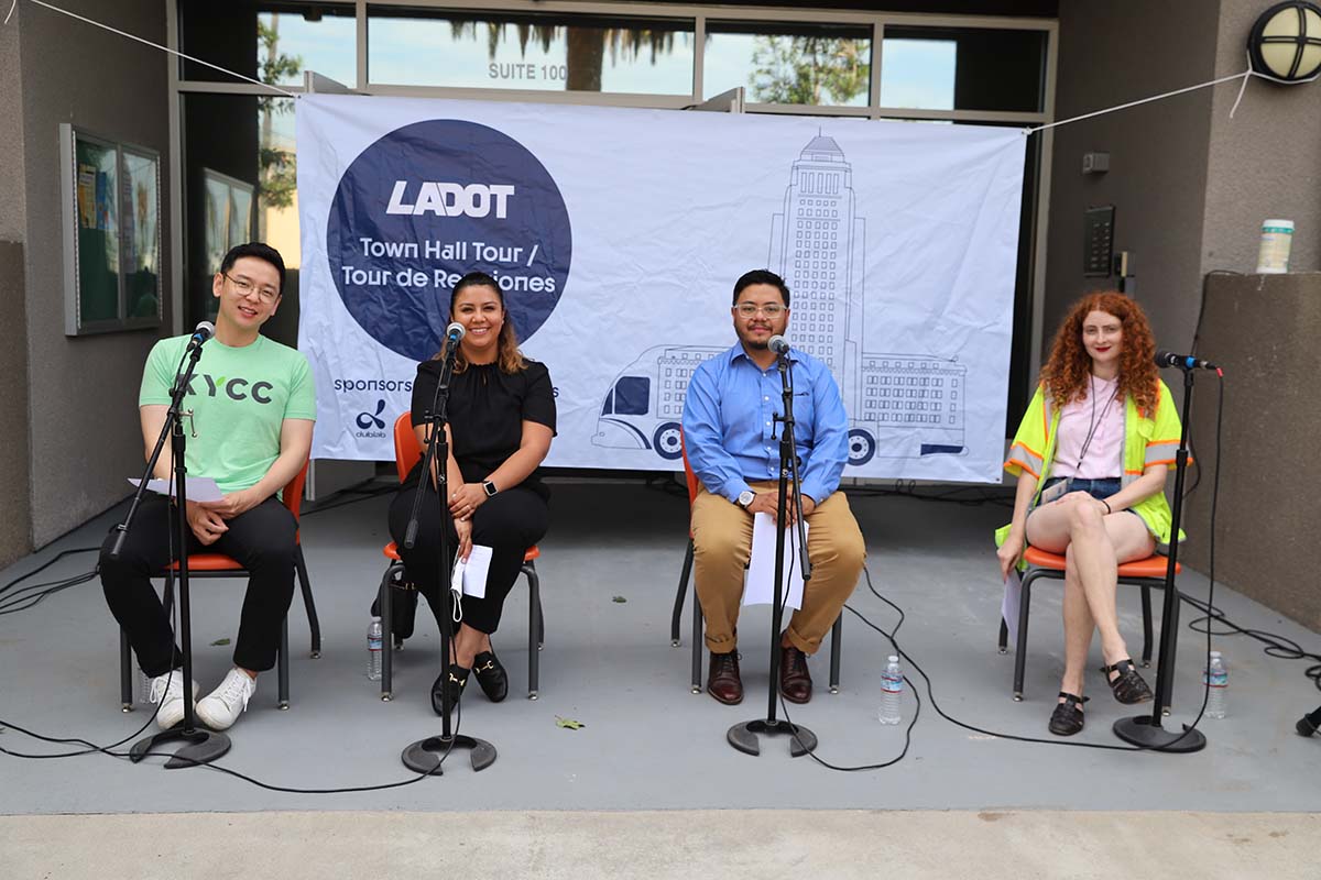 LADOT Hosts Second Mobile Town Hall Event
