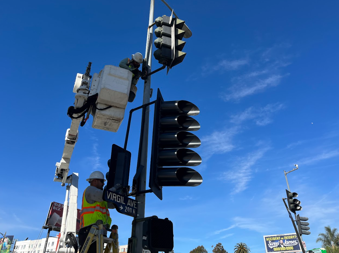 Img New Signal Activated at Intersection of Virgil, Silverlake, and Temple
