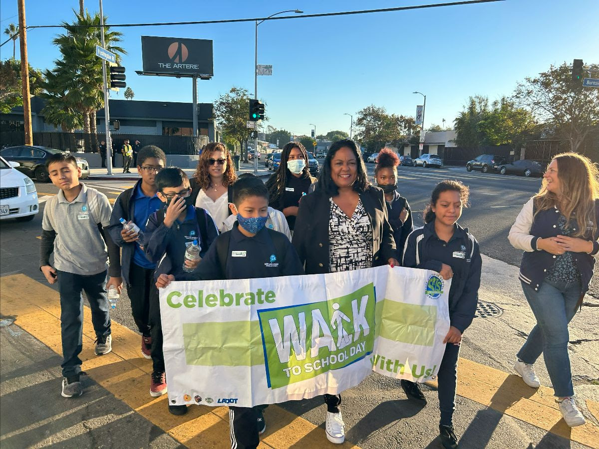 LADOT Joins New Los Angeles Charter School For Walktober